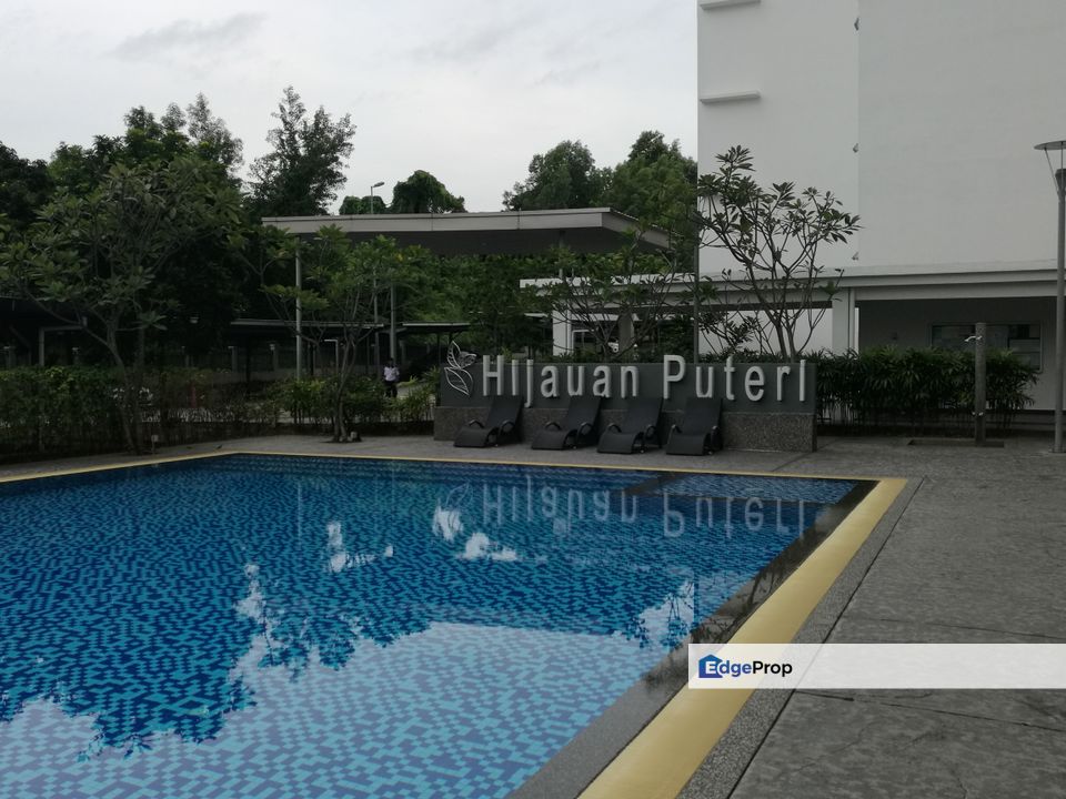 Hijauan Puteri Condominium @ Bandar Puteri Puchong- Freehold Well Maintained 3R2B Unit w/ 2 Parking Space For Sale, Selangor, Puchong