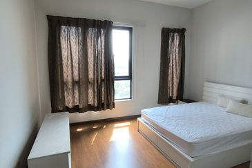 Zefer Hill Residence