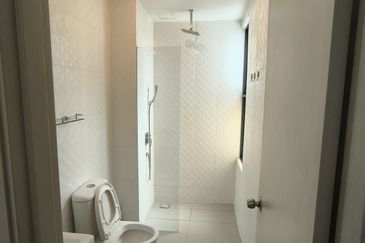 Zefer Hill Residence