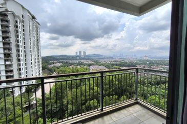 Zefer Hill Residence