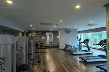 Zefer Hill Residence