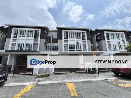 Modern 3 Storey (4+1 Bedroom) Terrace House For Sale @ Tiara South, Jalan Tiara South 5, Bandar Rinching Seksyen 3, Semenyih, Selangor, Selangor, Semenyih