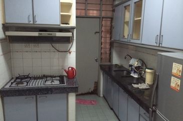 Apartment Abadi Indah