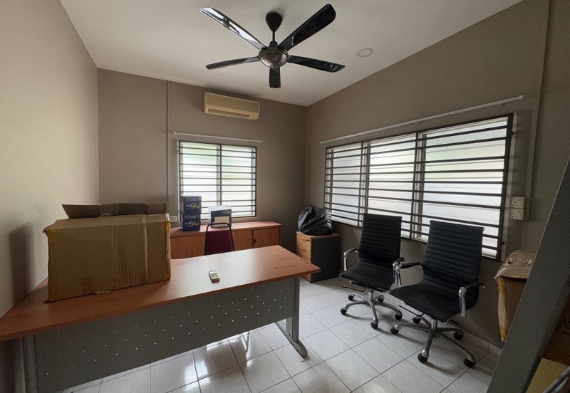 1sty house Salak South Garden for sale Salak Selatan Freehold Sri petaling Kuchai lama well kept [Reno]