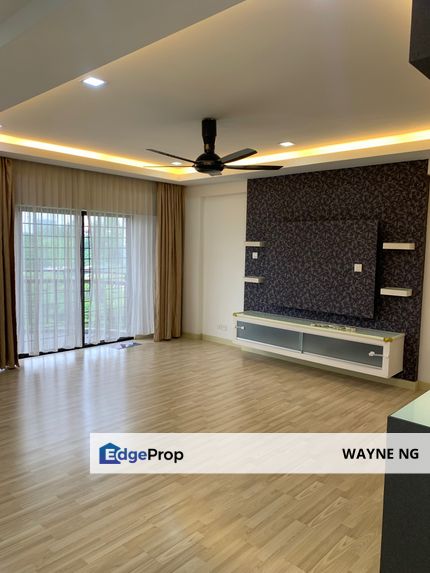 Abadi villa condo for rent Taman Desa 3 bedroom 2 bathroom with balcony storeroom and car park [Renovated], Kuala Lumpur, Taman Desa 