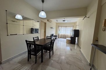 Danau Idaman Condominium