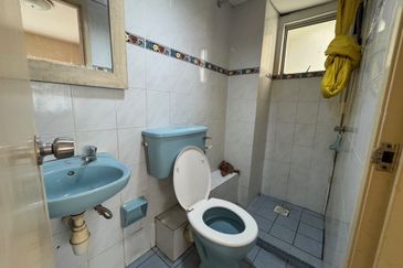 Danau Idaman Condominium