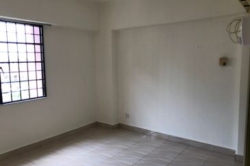 Danau Impian Condominium