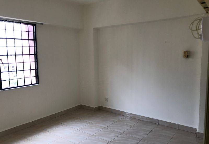 Danau Impian Condominium