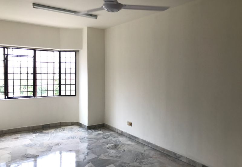 Danau Impian Condominium