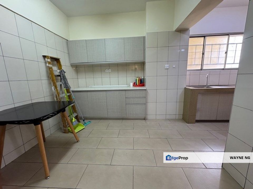 Faber ria condo for rent taman desa old klang road 2 bedroom renovated unit partially furnished well kept, Kuala Lumpur, Taman Desa 