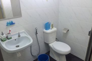 Danau Impian Condominium