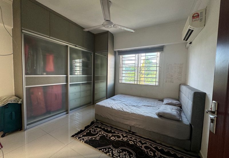 Danau Impian Condominium