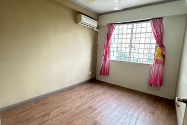 Danau Impian Condominium