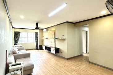 Danau Impian Condominium