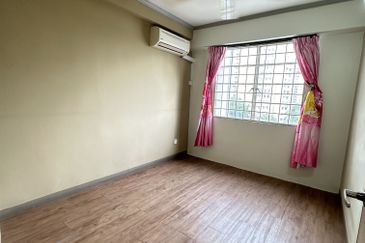 Danau Impian Condominium