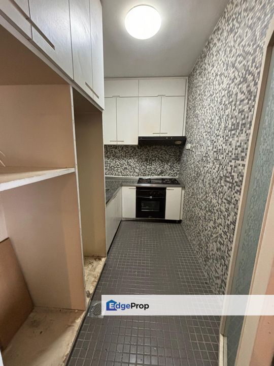 [ Townhouse lowrise ] Faber Ria Condo studio for sale one bedroom taman desa freehold old klang road , Kuala Lumpur, Taman Desa 