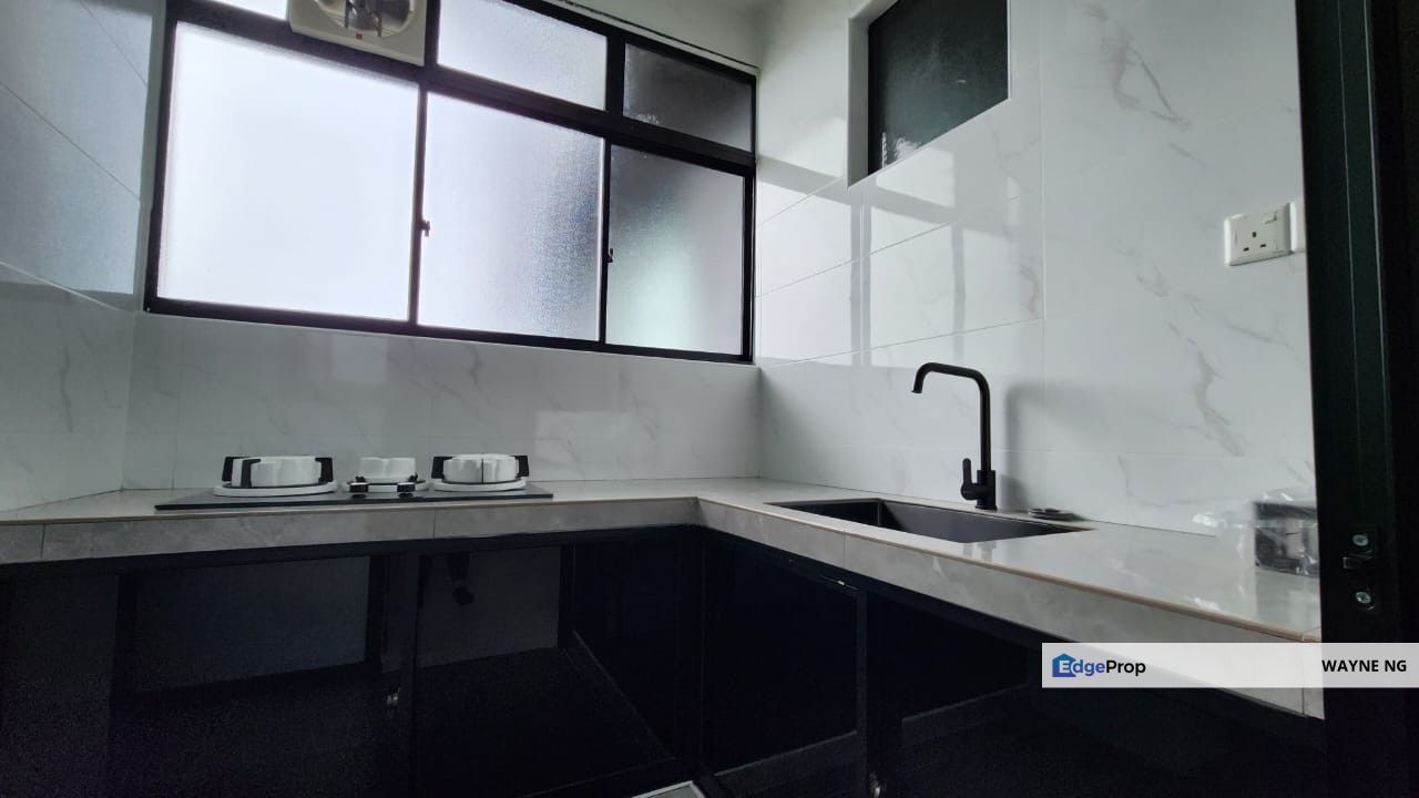 The address for rent Taman Desa 3+1 room 3 bathroom with balcony old klang road, Kuala Lumpur, Taman Desa 