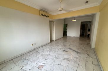 Danau Idaman Condominium