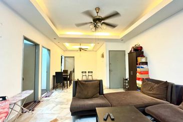 Putra Apartment