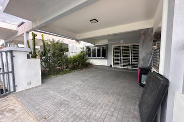 Albury at Mahkota Hills