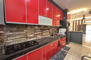 Albury at Mahkota Hills