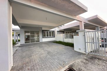 Albury at Mahkota Hills