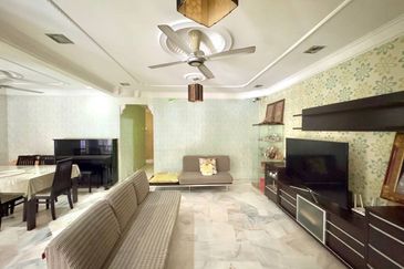 Pusat Bandar Putra Permai