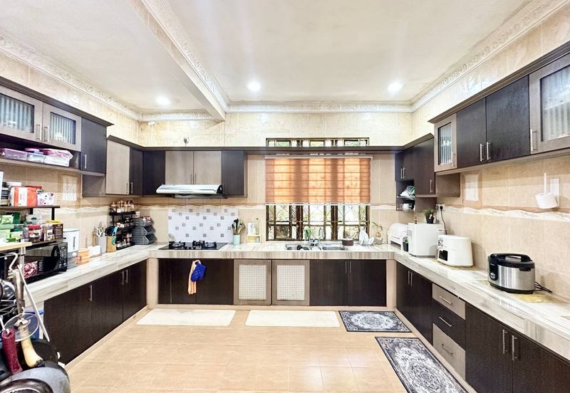 Desa Pinggiran Putra