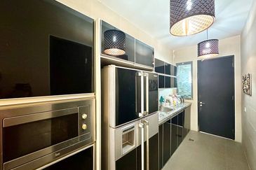 Bangi Lakehill Villas