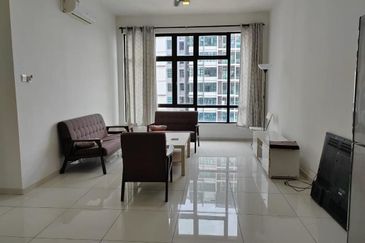 D'Summit Residences @ Kempas Utama