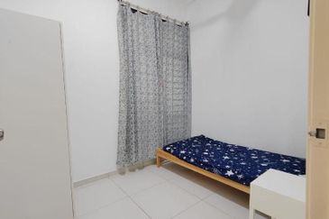 D'Summit Residences @ Kempas Utama