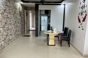 D'Larkin Residence (Delima Larkin)