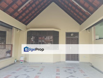 Taman Pelangi Indah 1.5 storey terrace house for rent, Johor, Ulu Tiram