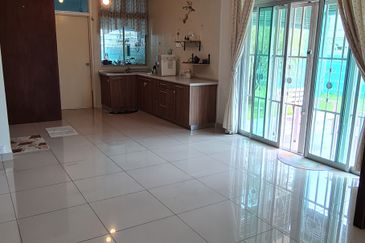 Taman Impian Heights