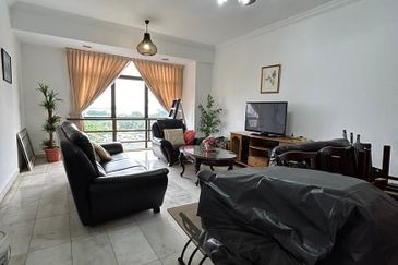 Aloha Tower Condominium