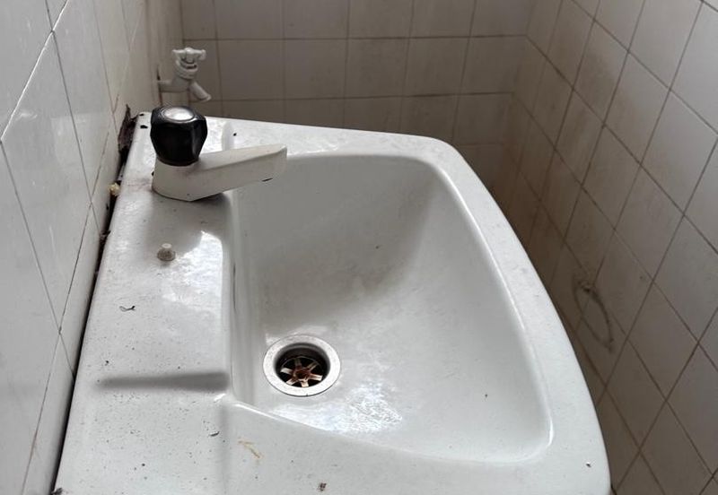 Flat Tasek 64, Bandar Baru Seri Alam