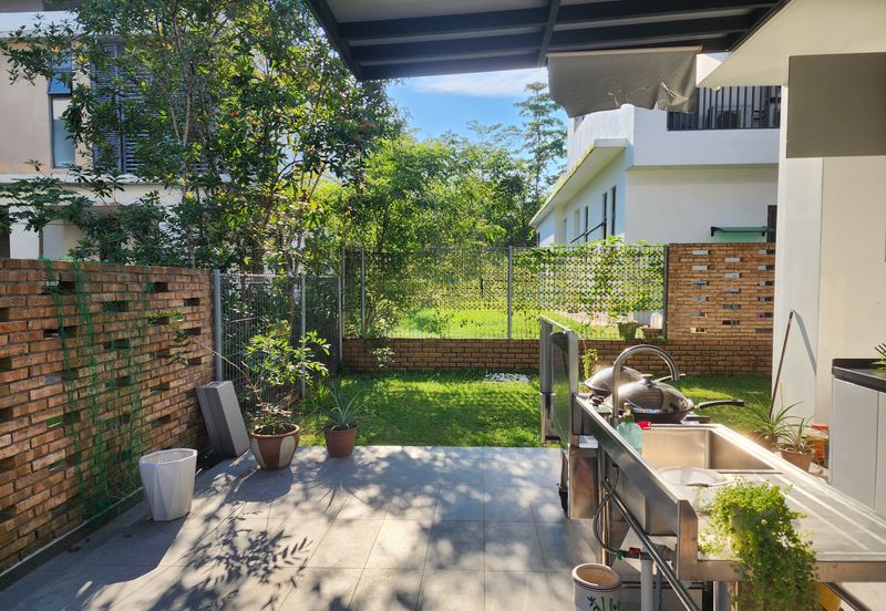 Noble Park @ East Ledang