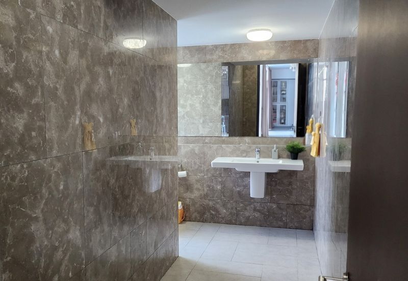 Noble Park @ East Ledang