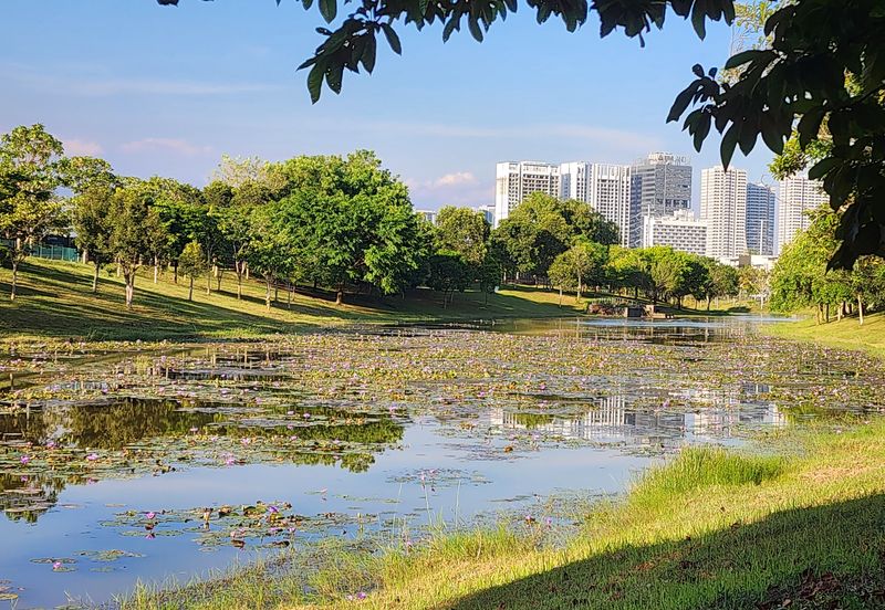 Noble Park @ East Ledang