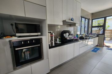 Noble Park @ East Ledang