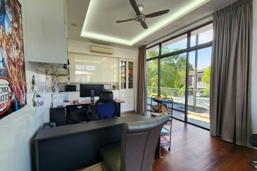 Noble Park @ East Ledang