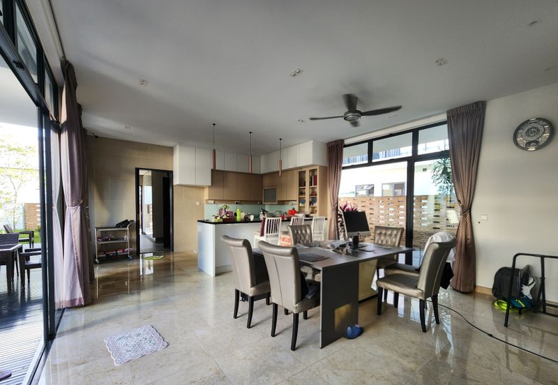 Noble Park @ East Ledang