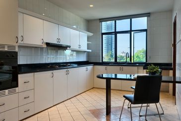 Palm Gardens Condominium