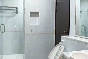 Palm Gardens Condominium