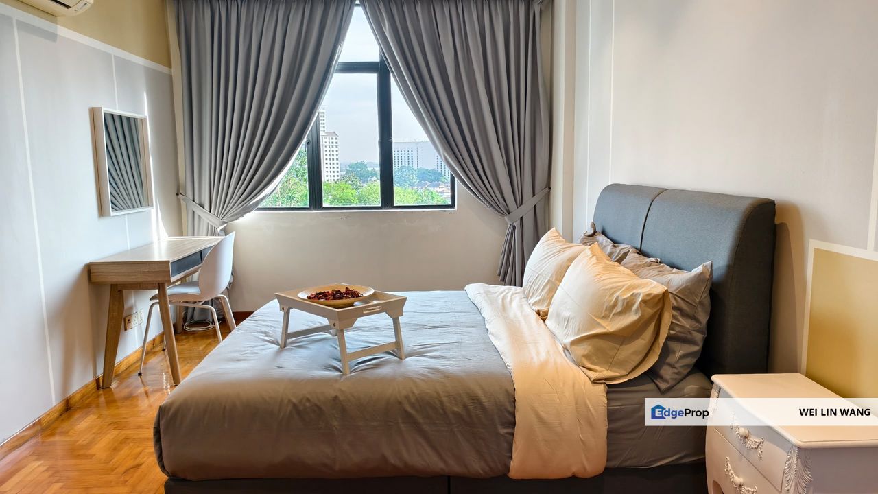 Palm Garden Condo @ JB Town Elegant & Spacious 3 Bedroom For Rent, Johor, Johor Bahru