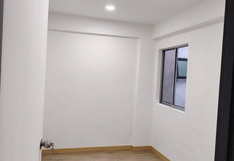 Flat Tasek 64, Bandar Baru Seri Alam