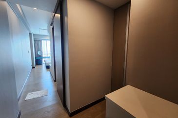 Puteri Cove Residences