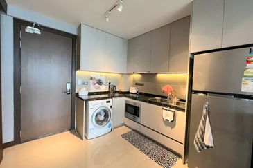 Puteri Cove Residences