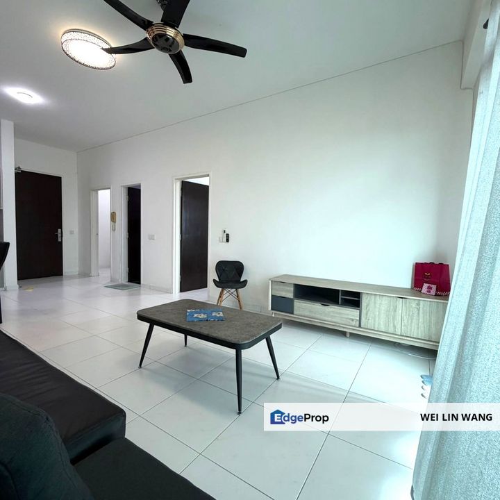 JB Setia Indah Sky Oasis 2 + 1 Bedrooms Unit For Rent, Johor, Johor Bahru